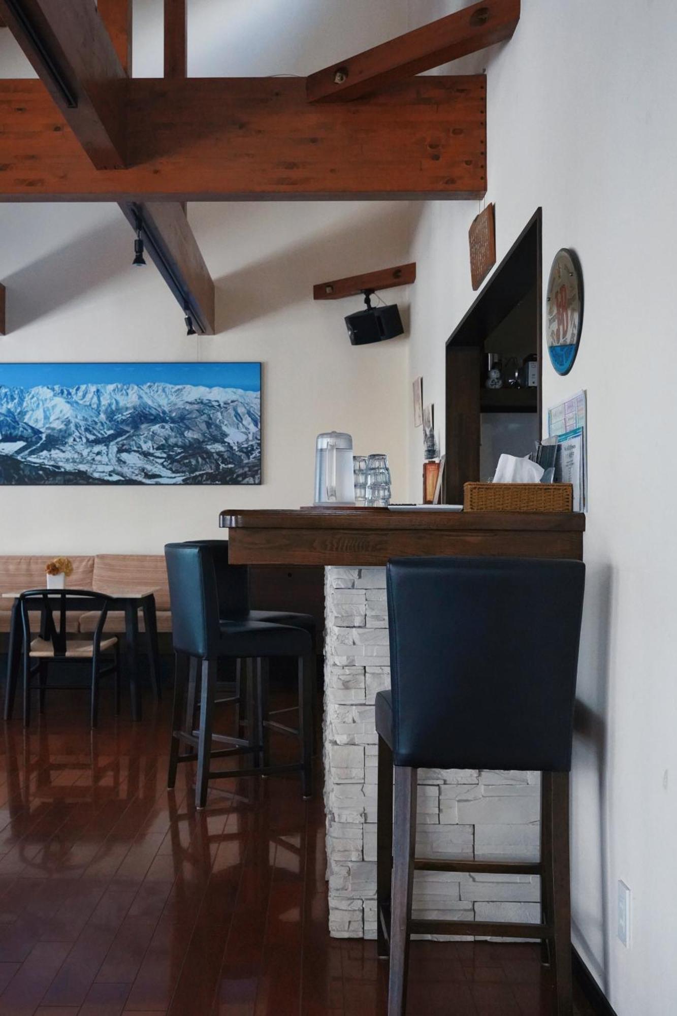 Bears Den Mountain Lodge هاكوبا المظهر الخارجي الصورة