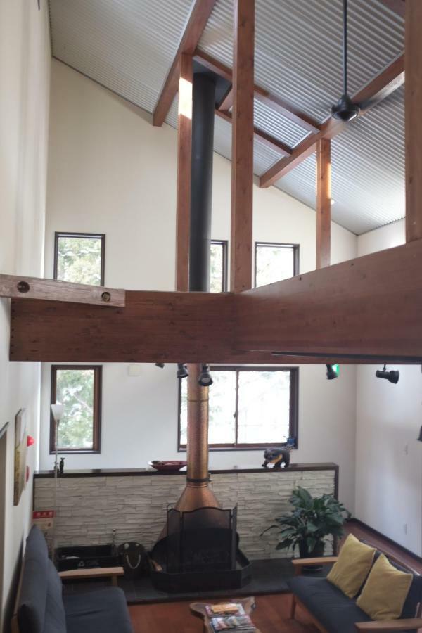 Bears Den Mountain Lodge هاكوبا المظهر الخارجي الصورة